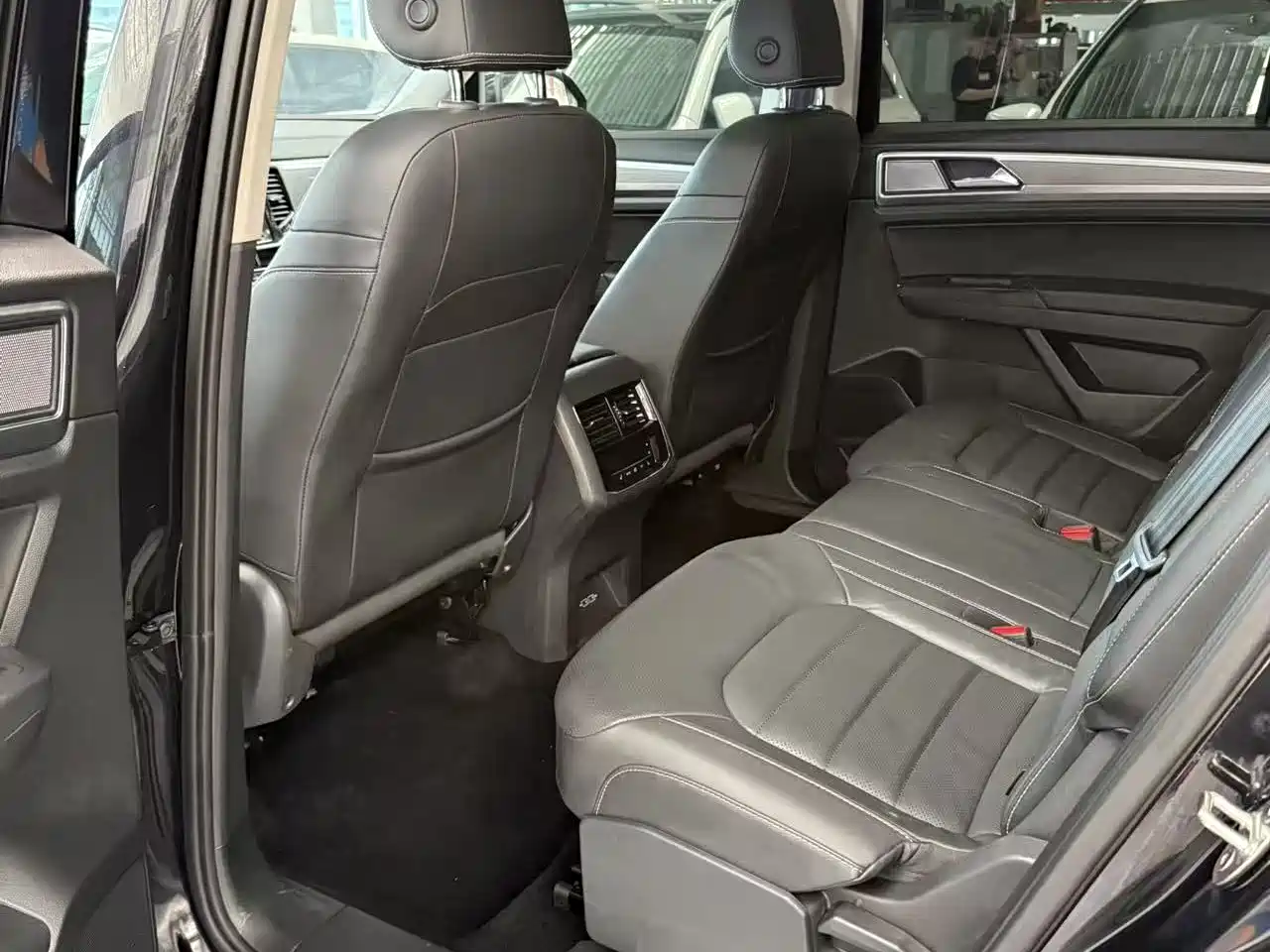 Volkswagen Teramont 2020 380TSI 4WD Luxury China V фото 10