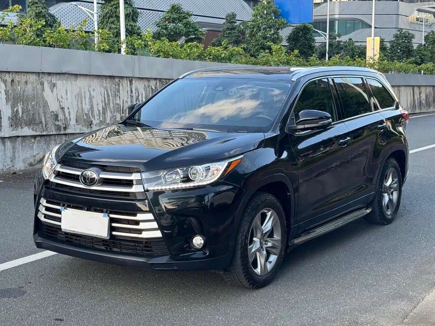 Toyota Highlander 2018 2.0T 4WD Luxury 7-seater (China V)