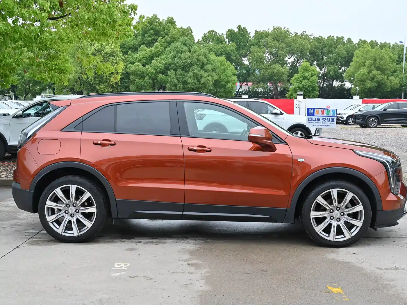 Cadillac XT4 2018 28T AWD Platinum Sport Edition фото 7