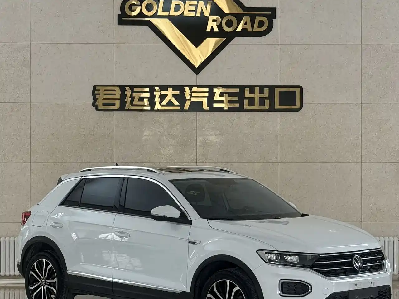 Volkswagen T-ROC 2022 280TSI DSG 2WD Comfort PLUS фото 2