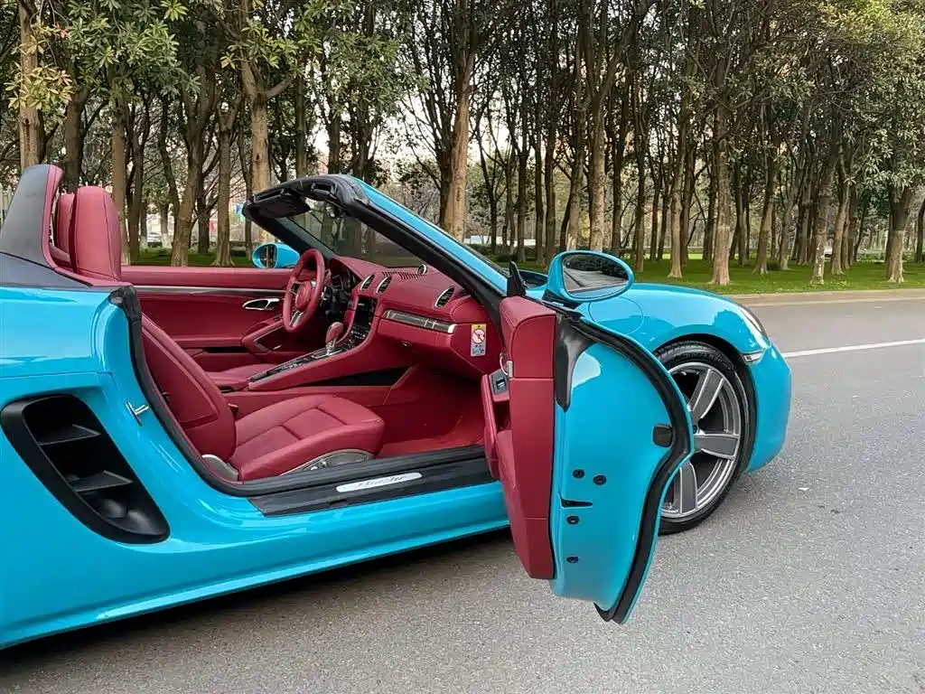 Porsche 718 2020 Boxster 2.0T фото 15