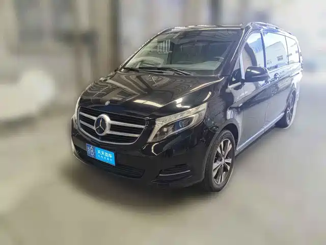 Mercedes-Benz V-Class 2016 V 260 Premium Edition — фото 1
