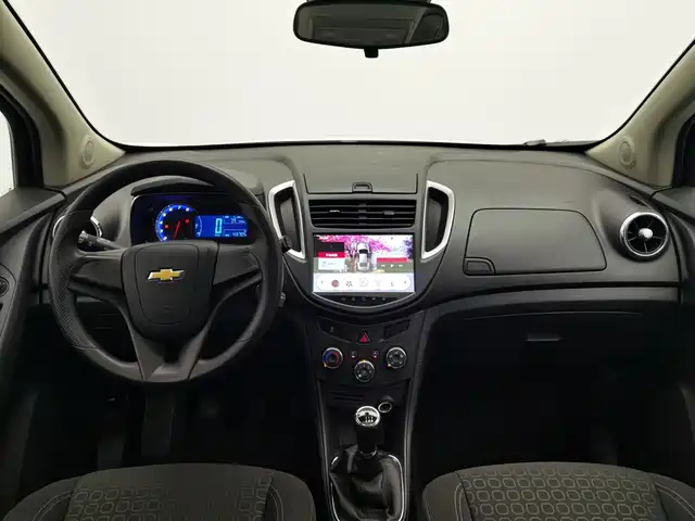 Chevrolet Trax 2016 1.4T Manual 2WD Comfort Sunroof Edition — фото 5