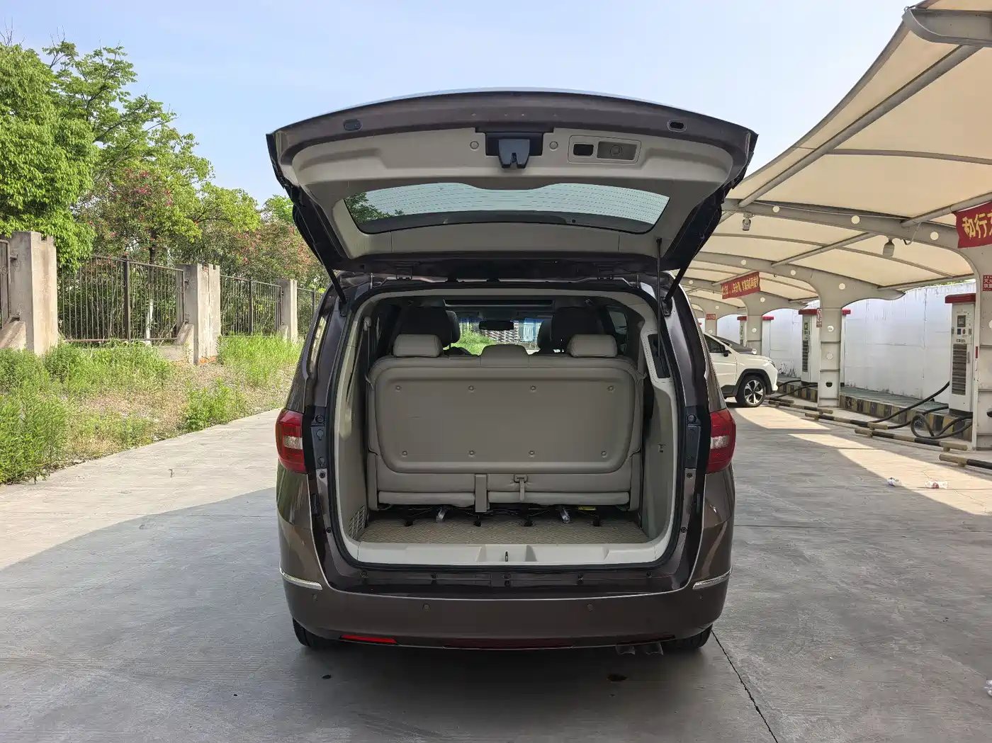 Buick GL8 2018 28T Premium Model China VI фото 20