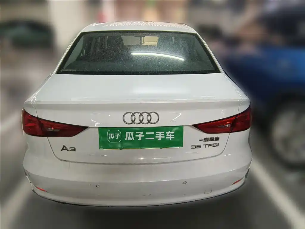 Audi A3 2014 Limousine 35 TFSI Auto Comfort фото 3