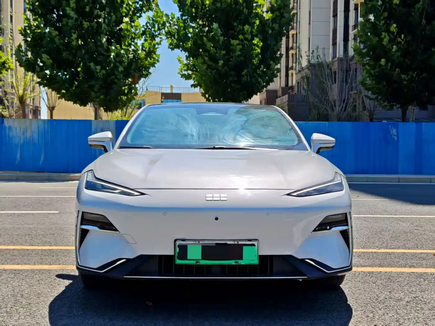 2025 Geely Galaxy Galaxy E8