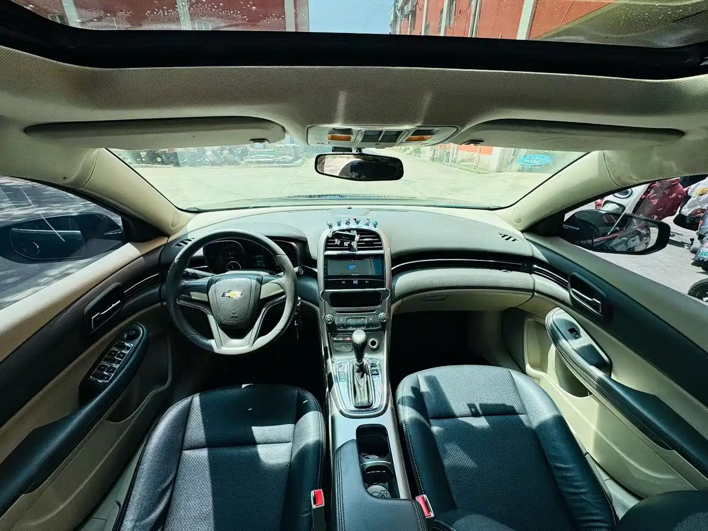 Chevrolet Malibu 2013 2.0L Automatic Comfort фото 9