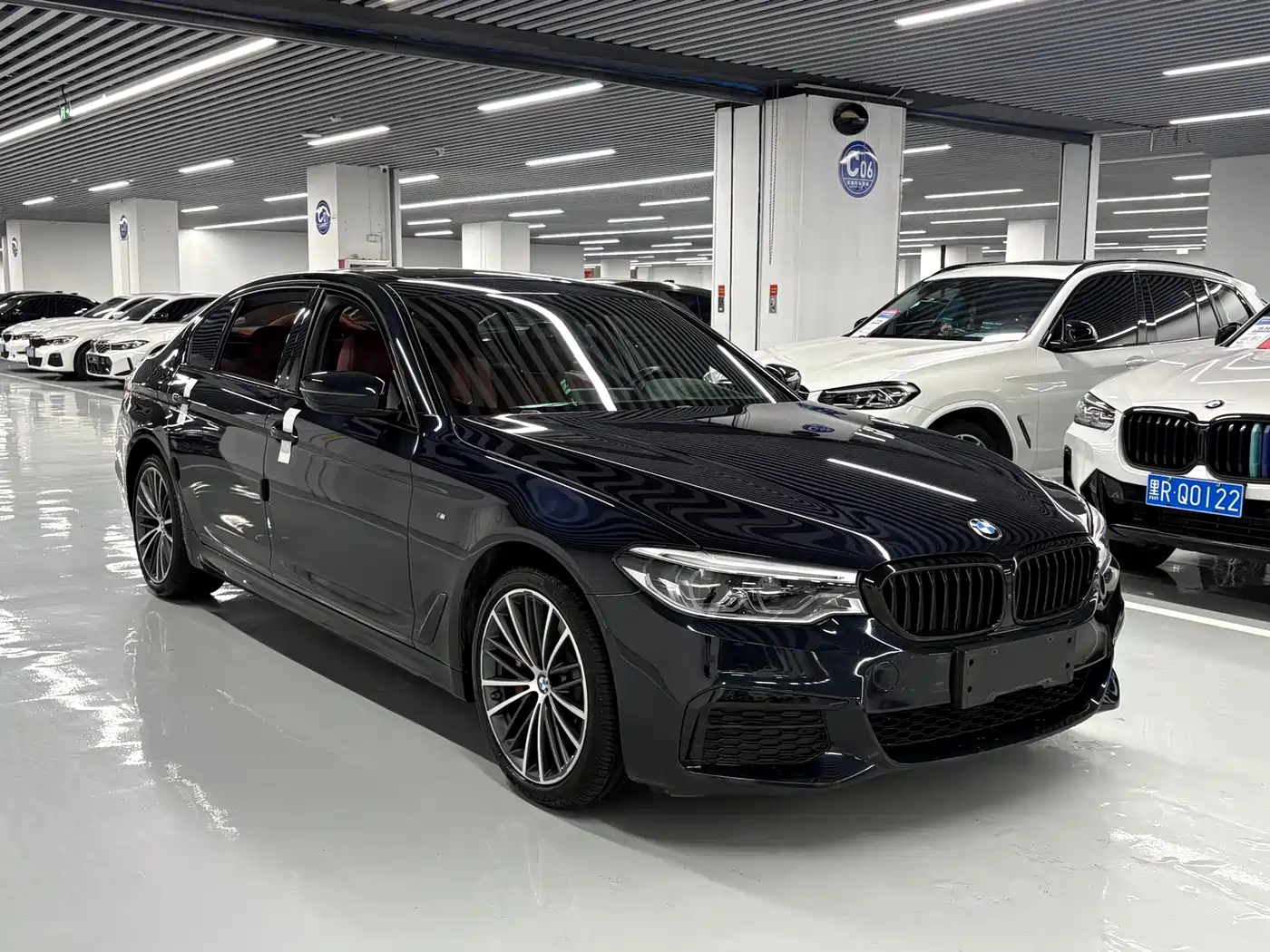 BMW 5 Series 2020 530Li Exclusive M Sport Package фото 3