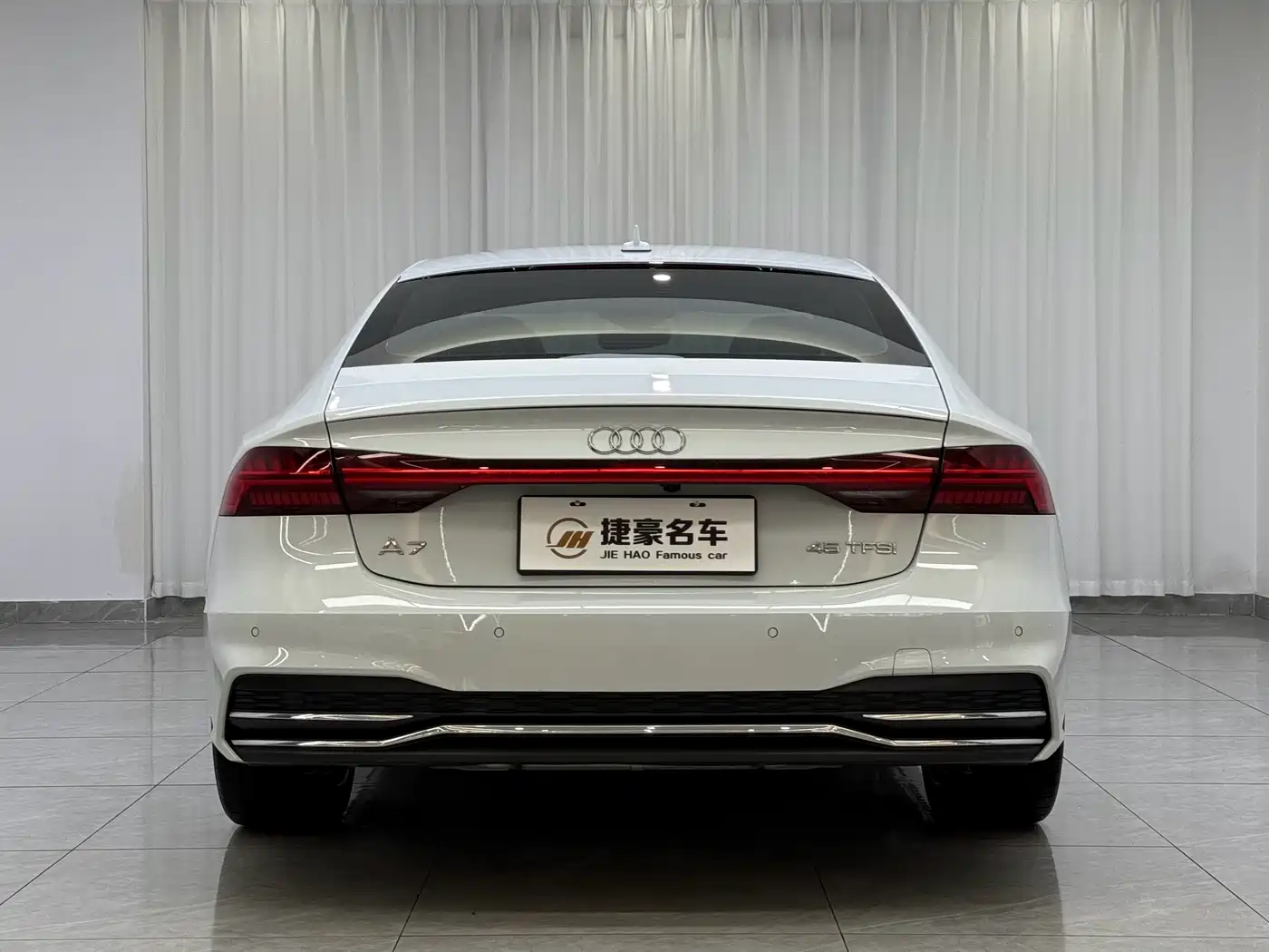 Audi A7 2025 Model 45 TFSI Premium Selection фото 12