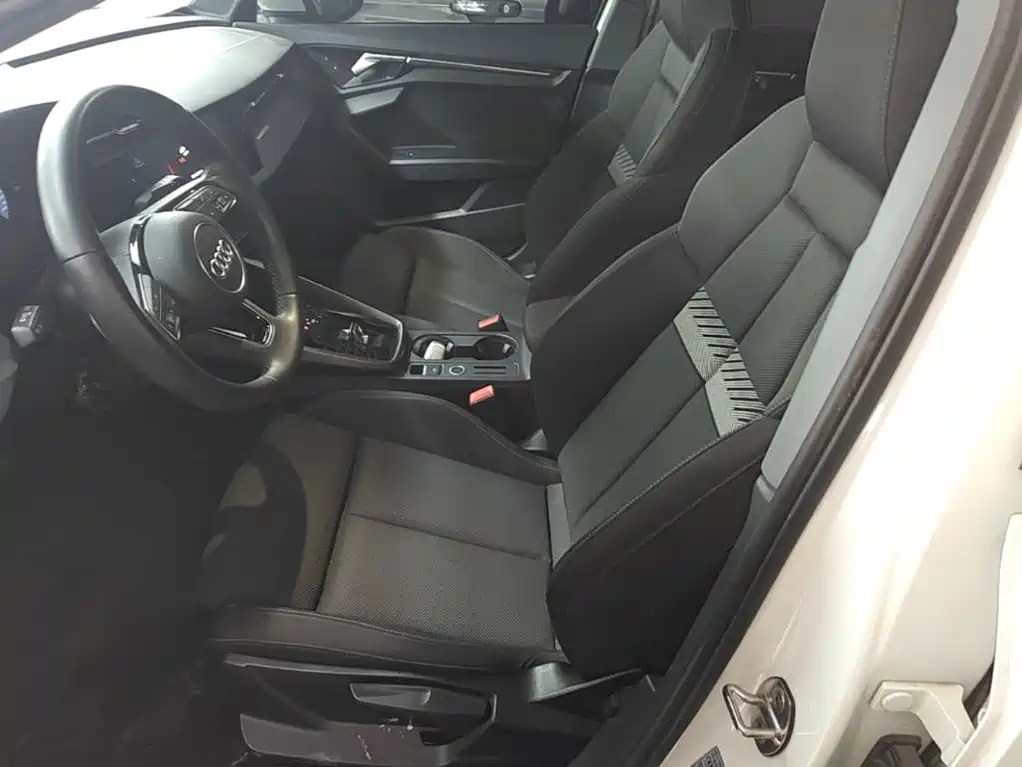 Фото 15 - Audi A3