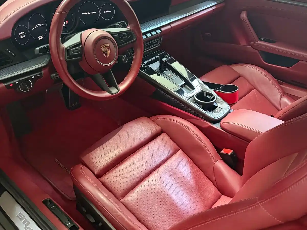 Porsche 911 2023 Carrera 3.0T фото 8