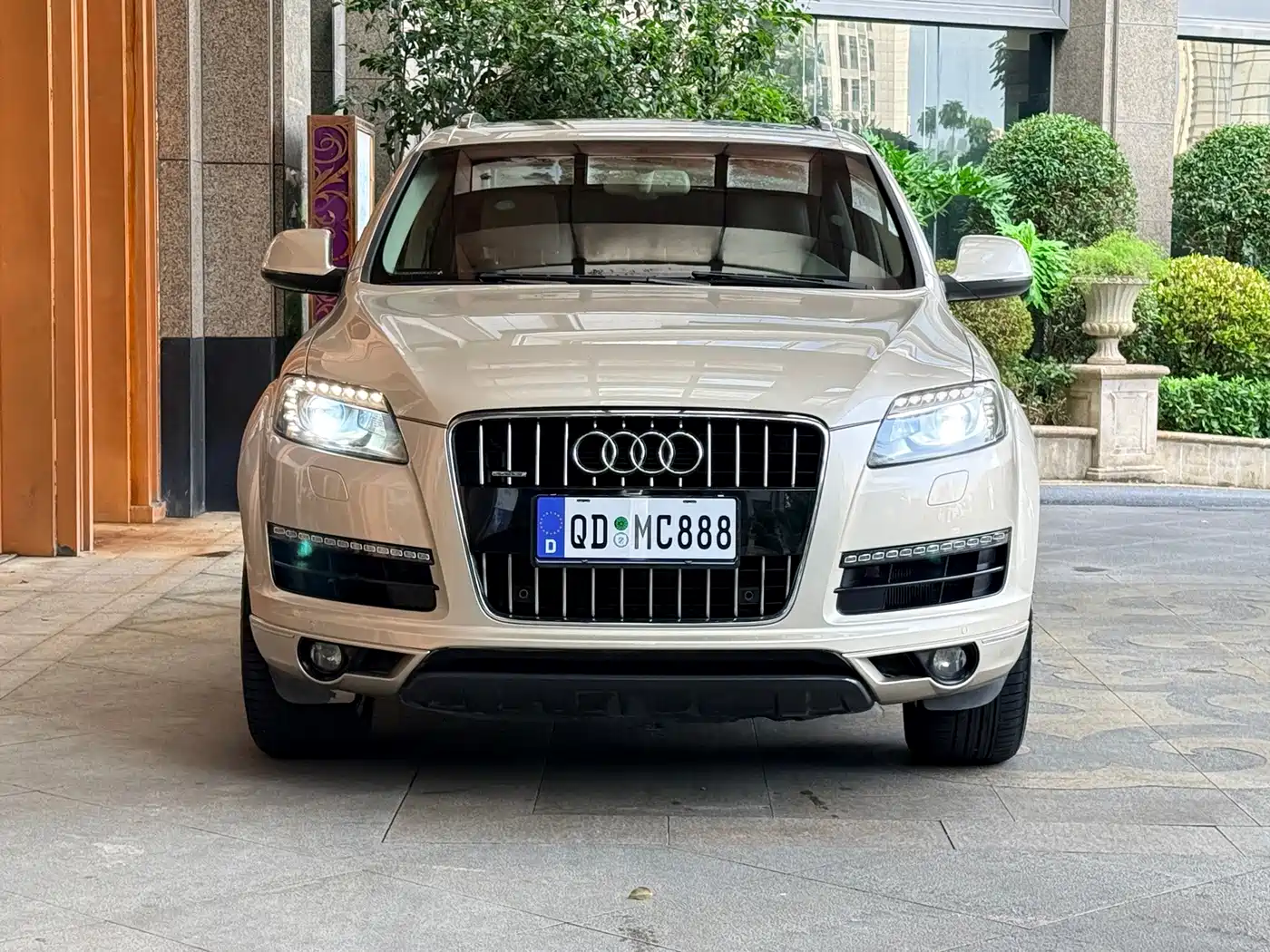 Audi Q7 2010 2011 3.0 TFSI Comfort (200kW)