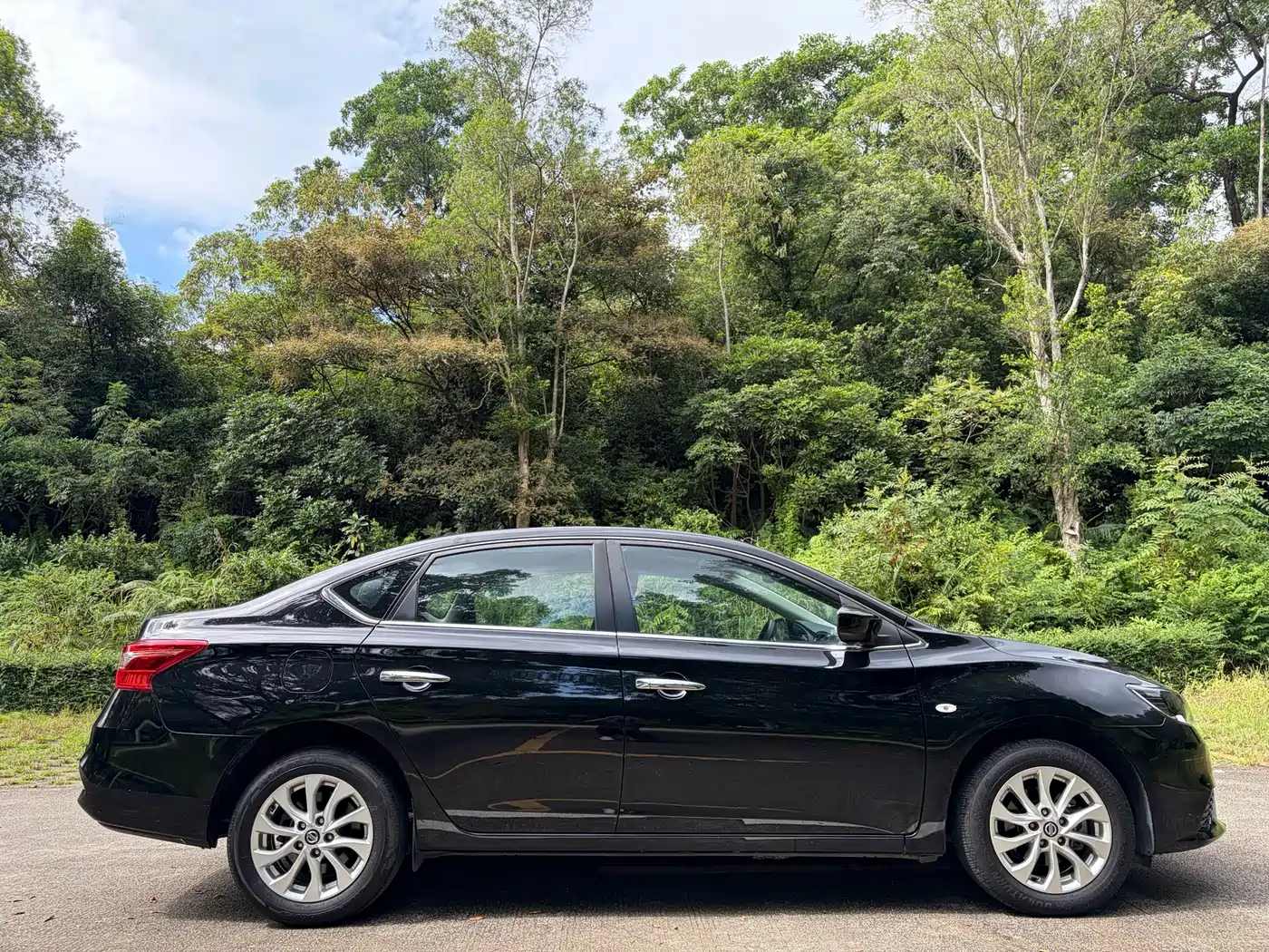 Nissan SYLPHY, миниатюра 6