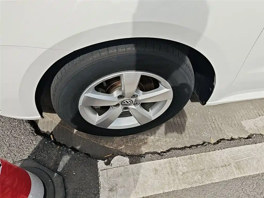 Volkswagen Lavida 2019 Lavida Start 1.5L Auto Trend (China VI) фото 23