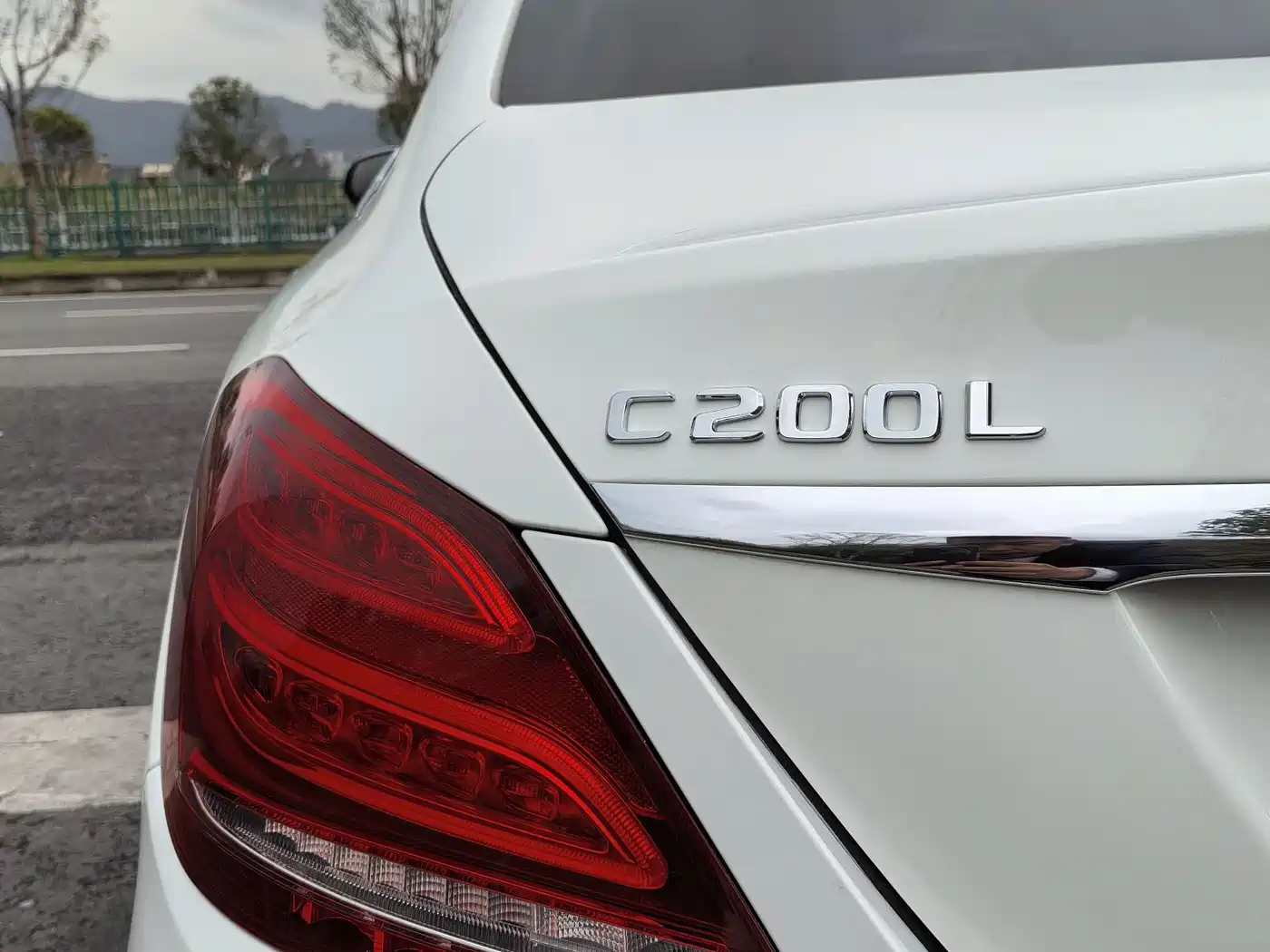 Mercedes-Benz C-Class 2016 C 200 L Sport фото 18