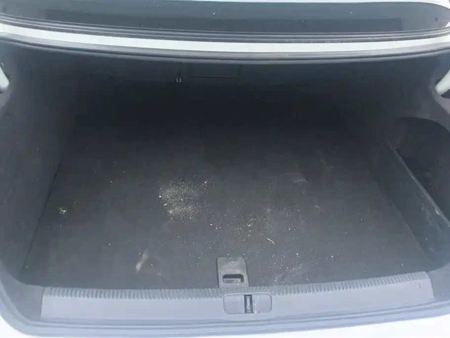 Volkswagen FAW-Volkswagen CC 2015 2.0TSI Supreme Edition фото 4