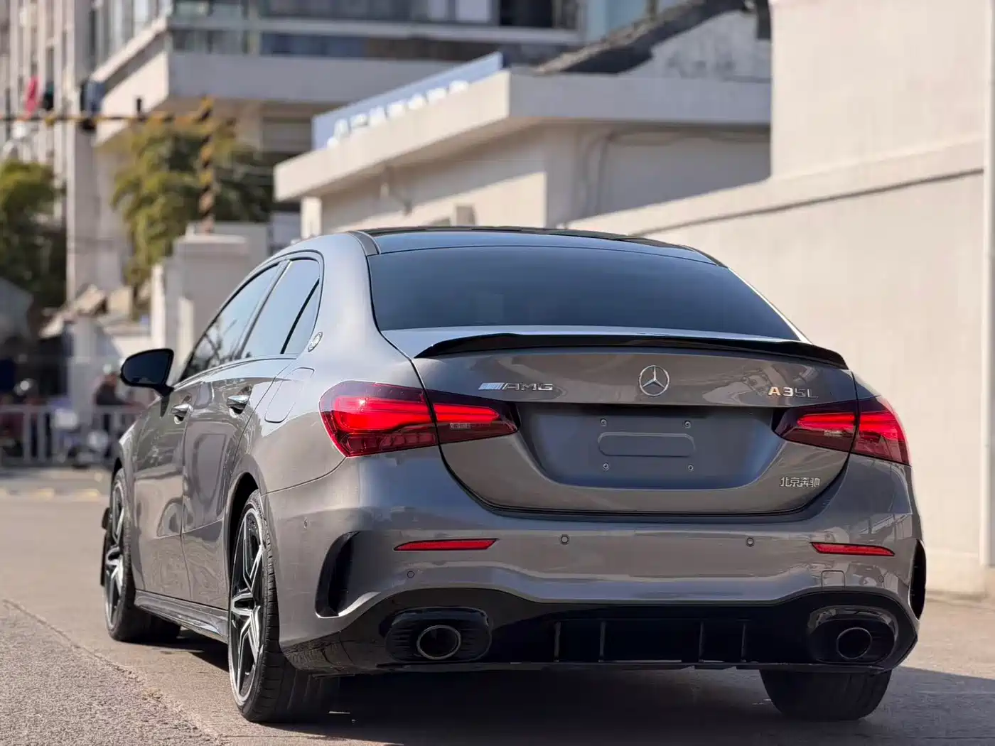 Mercedes-Benz A-Class AMG 2024 AMG A 35 L 4MATIC фото 7