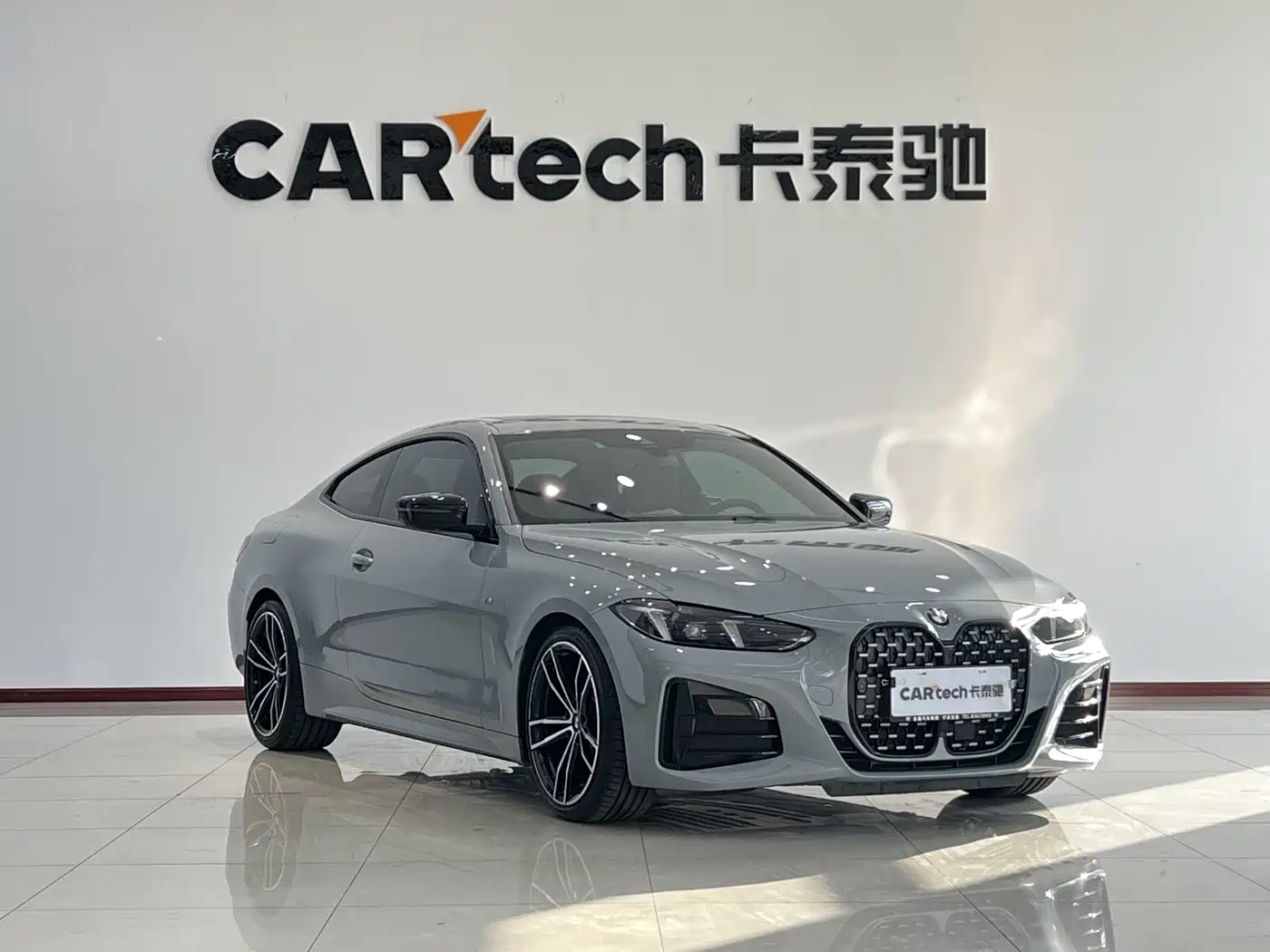 BMW 4 Series 2024 430i M Sport Shadow Edition фото 3