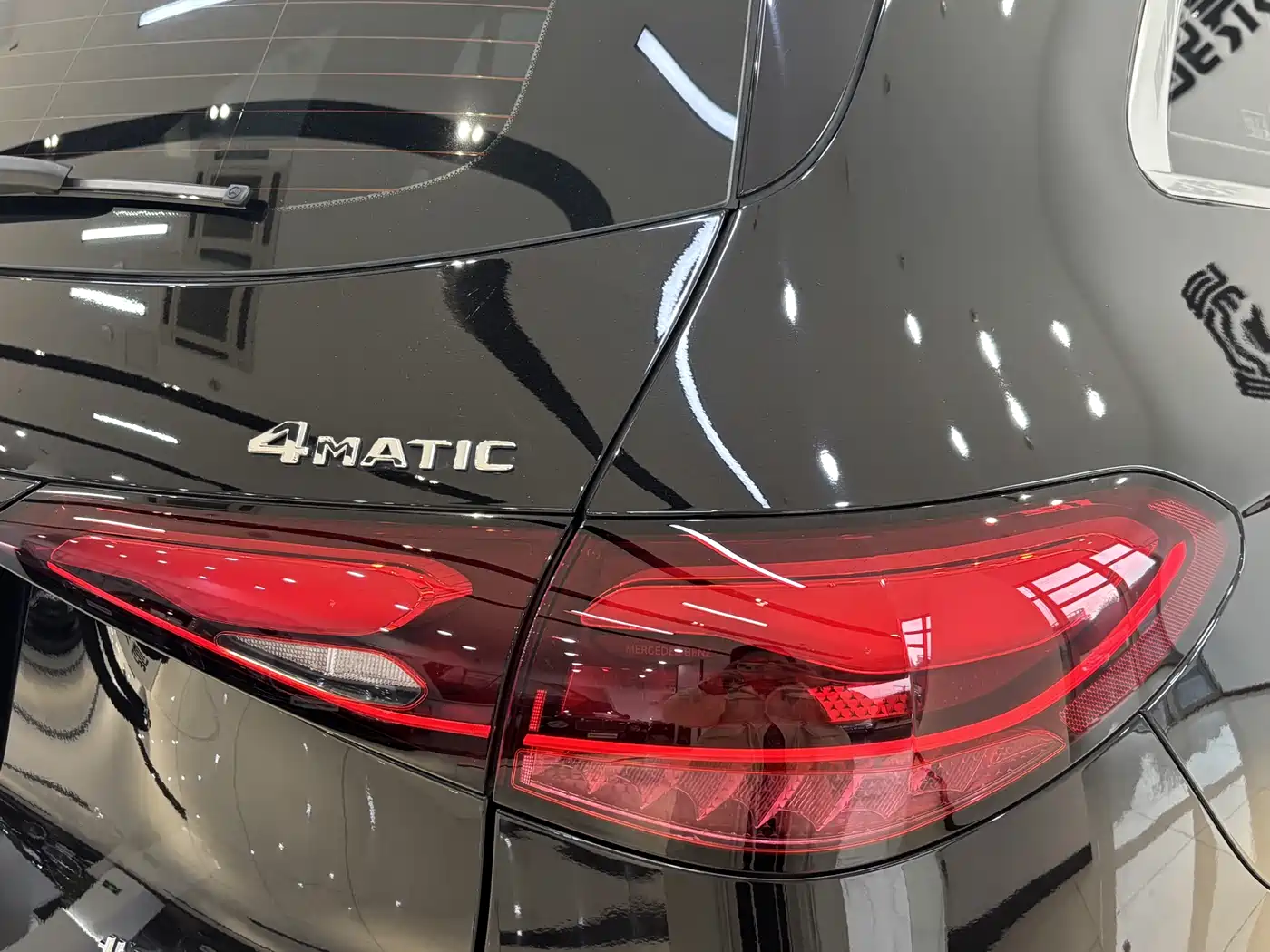 Mercedes-Benz GLC 2024 GLC 260 L 4MATIC Dynamic 5-seater фото 23