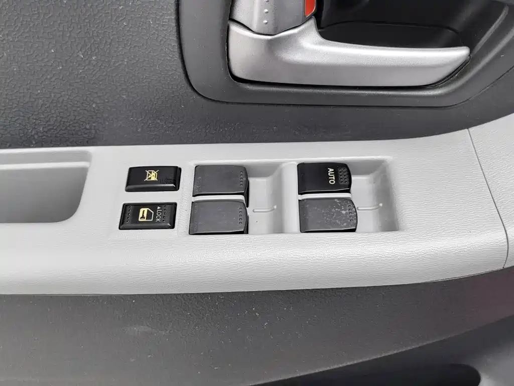Suzuki Alto 2014 2013 1.0L Automatic Deluxe
