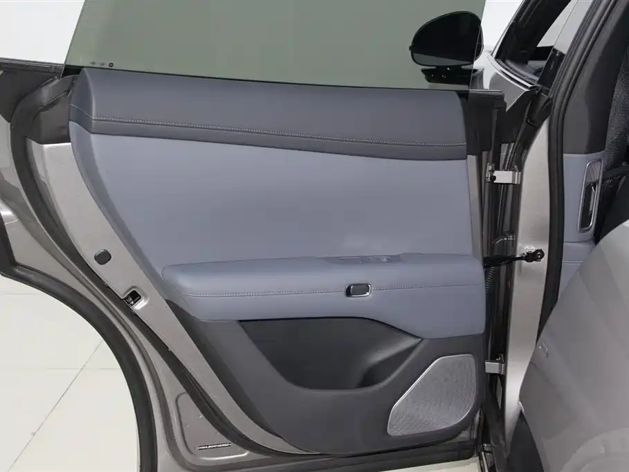 XIAOMI CAR XIAOMI YU7