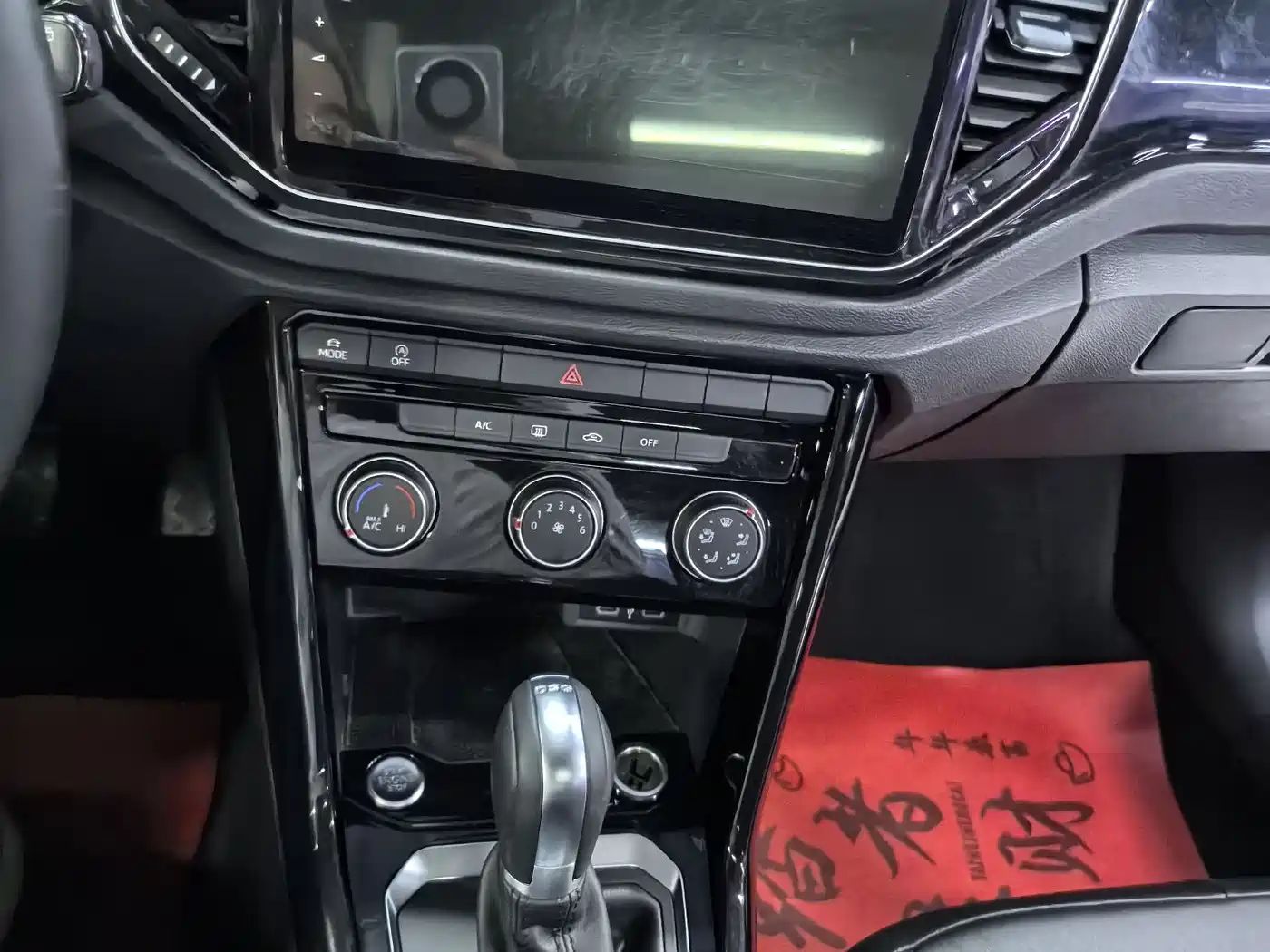 Volkswagen T-ROC 2021 280TSI DSG 2WD Elite Connected фото 10