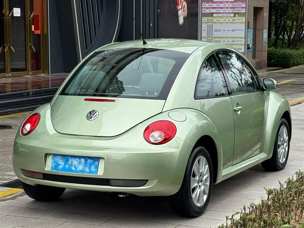 Volkswagen Beetle 2008 2.0 AT Standard фото 4