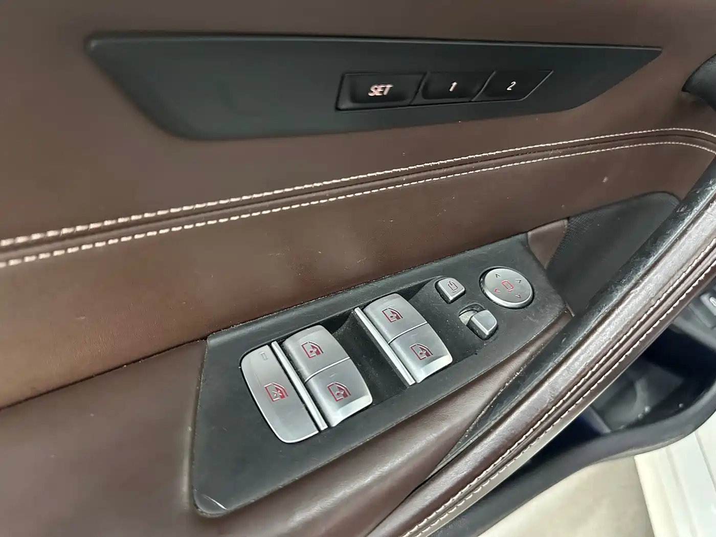 BMW 5 Series New Energy 2020 530Le Range Upgrade Luxury Package фото 5