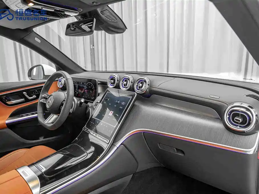 Mercedes-Benz GLC 2024 GLC 260 L 4MATIC Luxury 5-seater фото 14