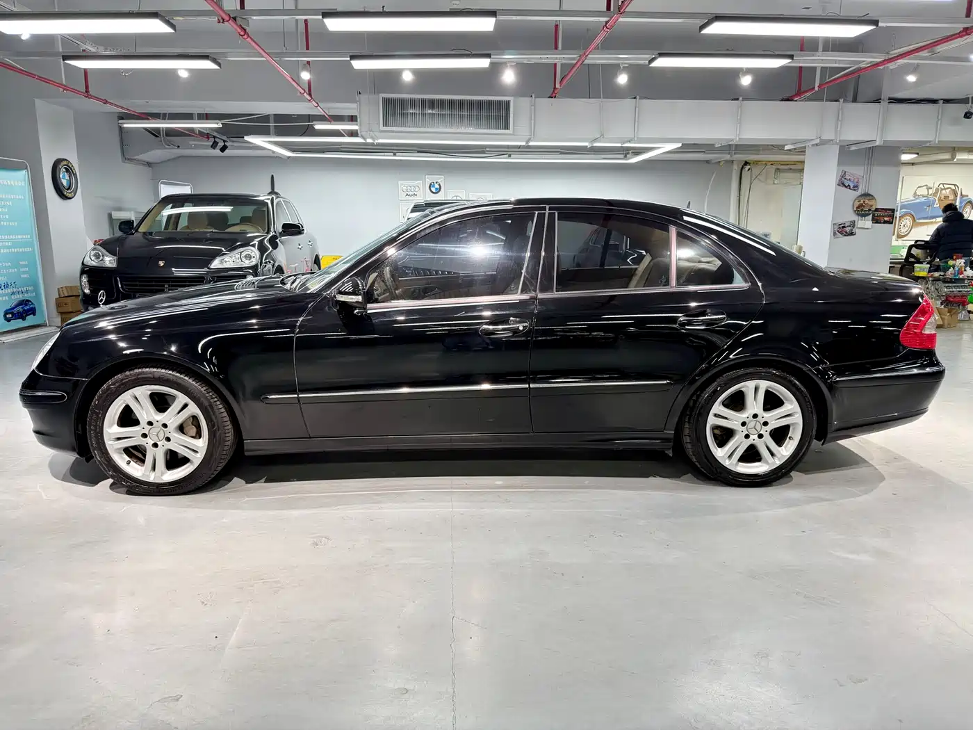 Mercedes-Benz E-Class 2007 E 350 Fashion фото 4