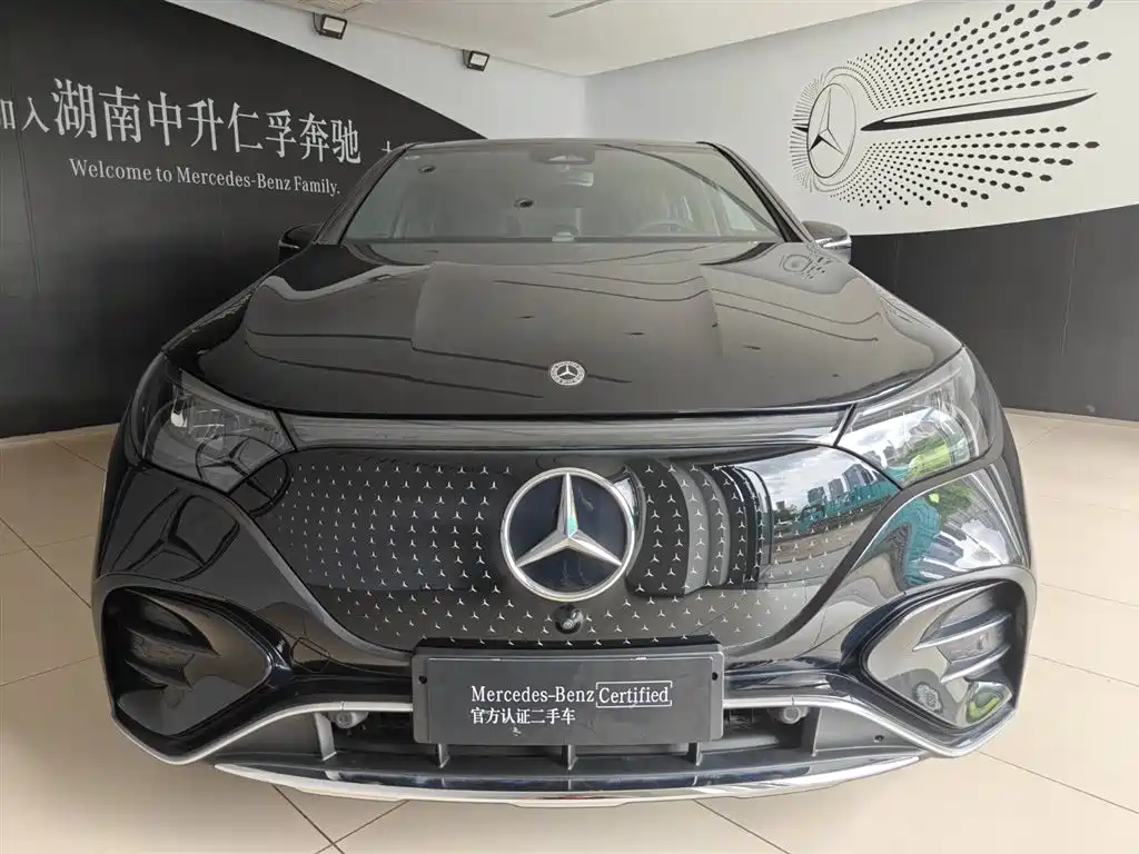 Mercedes-Benz EQE SUV 2024 500 4MATIC Pioneer Edition фото 2