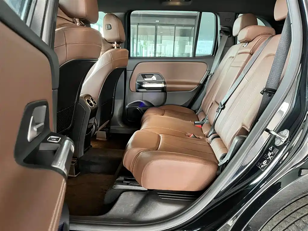 Mercedes-Benz GLB 2020 Facelift GLB 200 Dynamic фото 9