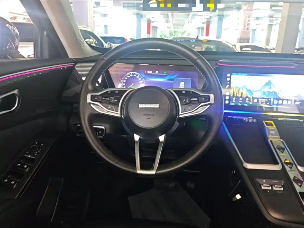 Haval Xiaolong MAX 2023 1.5L Hi4 105 4WD Pilot Edition фото 10
