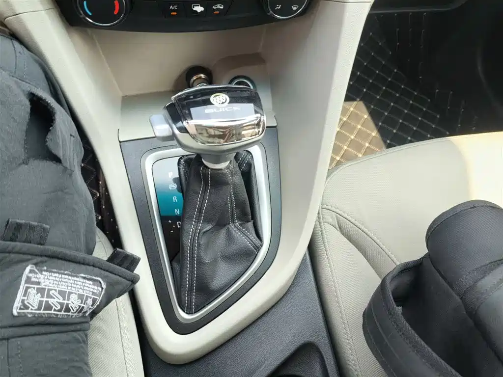Buick Excelle 2015 15N Automatic Elite фото 10