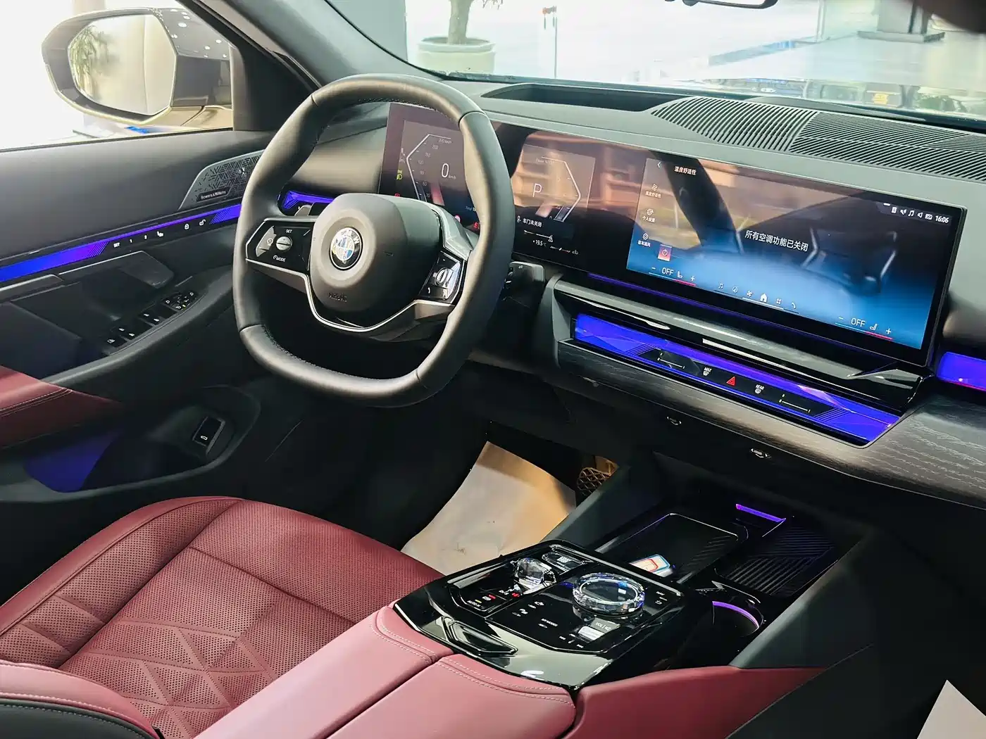 BMW 5 Series 2024 530Li Premium Luxury Package фото 13