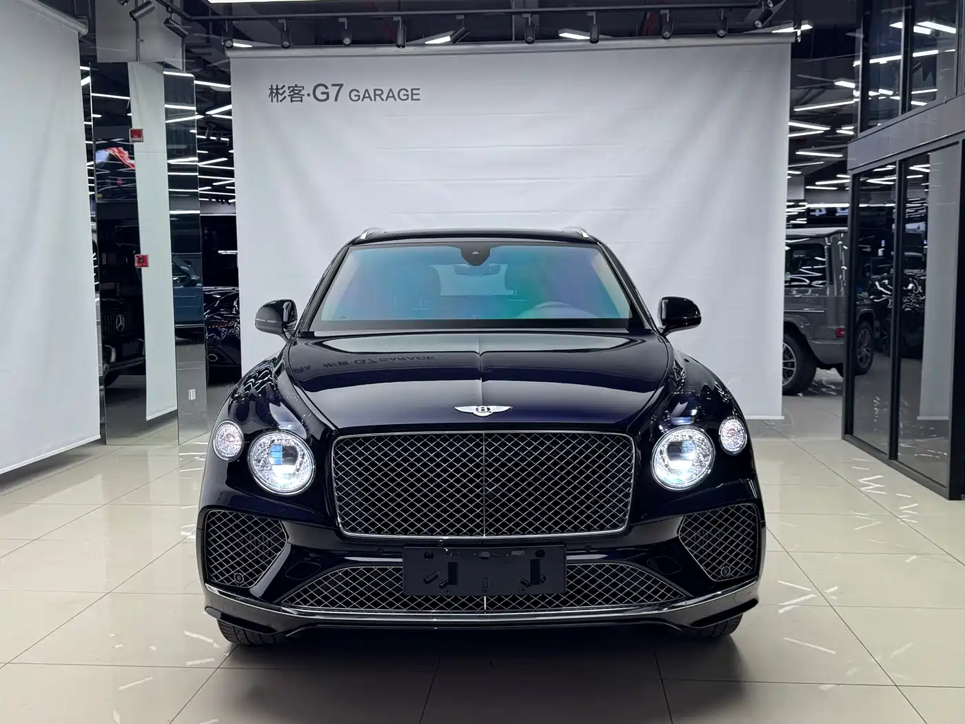 BENTLEY TIMYUE PLUG IN HYBRID