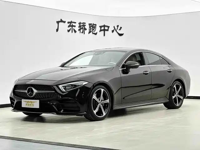 MERCEDES-BENZ CLS
