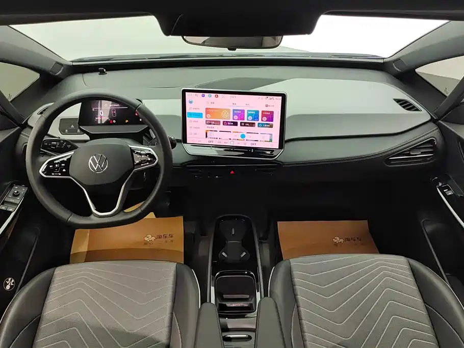 Volkswagen ID.3 2025 Smart Outstanding Edition фото 12