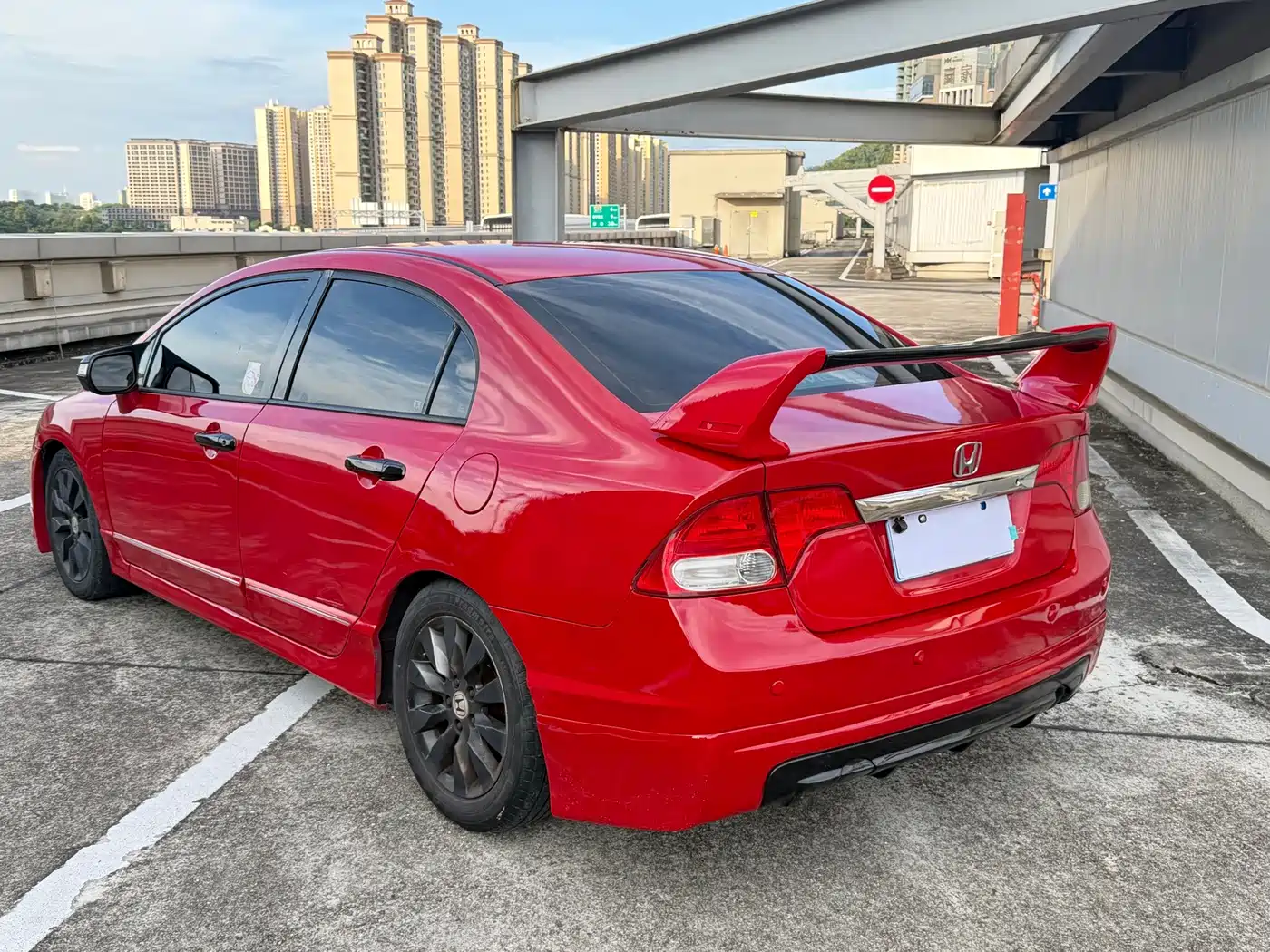 Фото 9 - Honda Civic