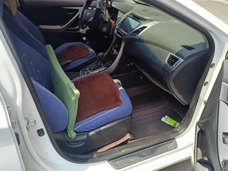 Hyundai Langdong 2016 1.6L Automatic Smart Edition фото 8