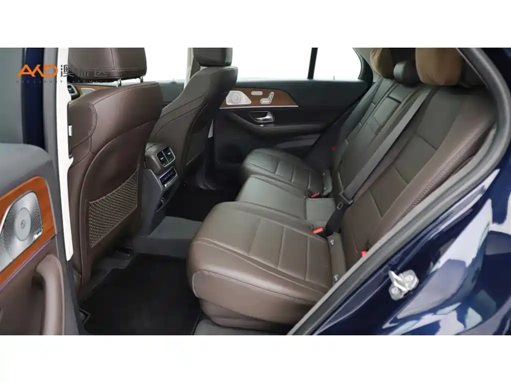 Mercedes-Benz GLE 2020 GLE 350 4MATIC Luxury фото 7