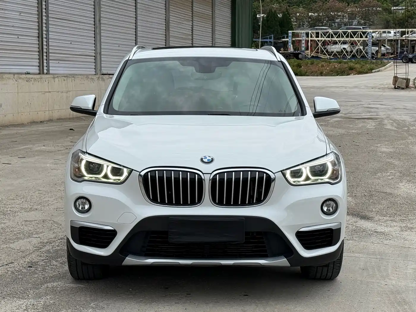 BMW X1 2018 sDrive18Li Premium Model фото 2