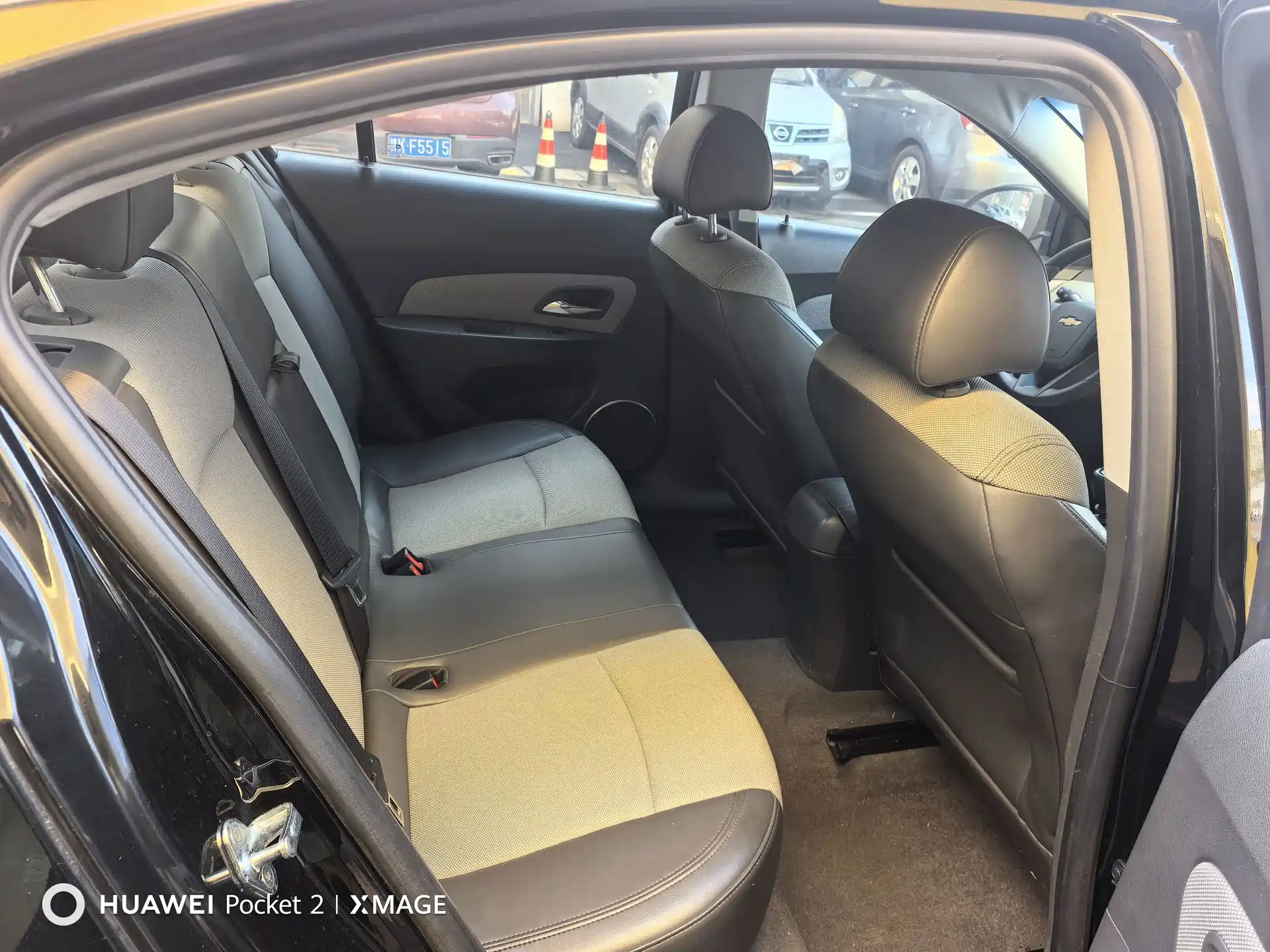 Фото 9 - Chevrolet Cruze