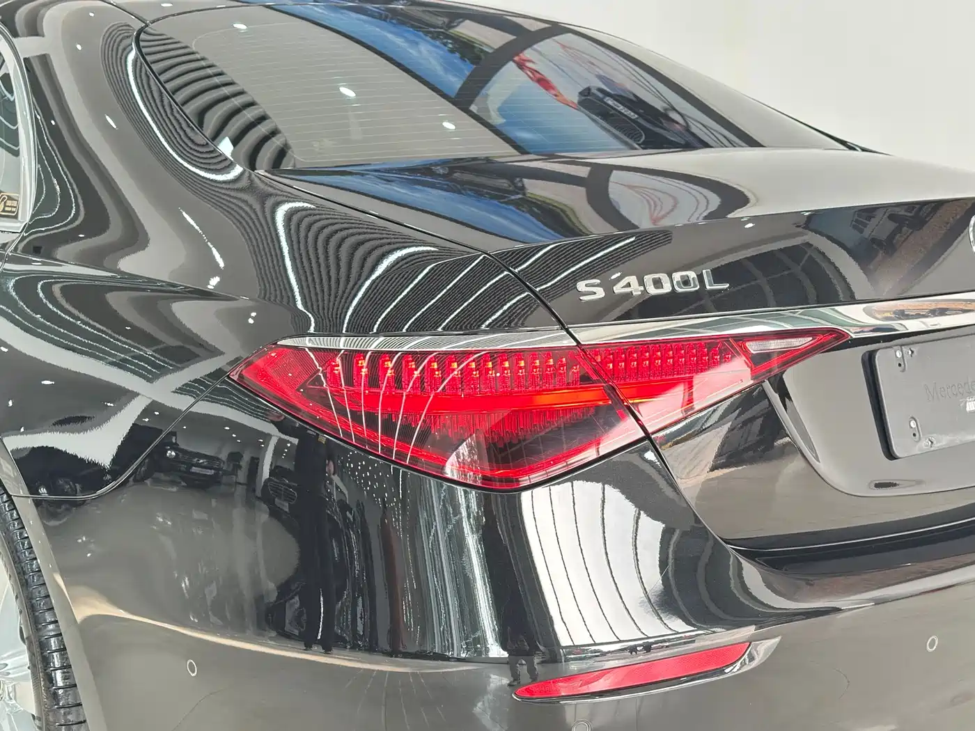 MERCEDES-BENZ S CLASS