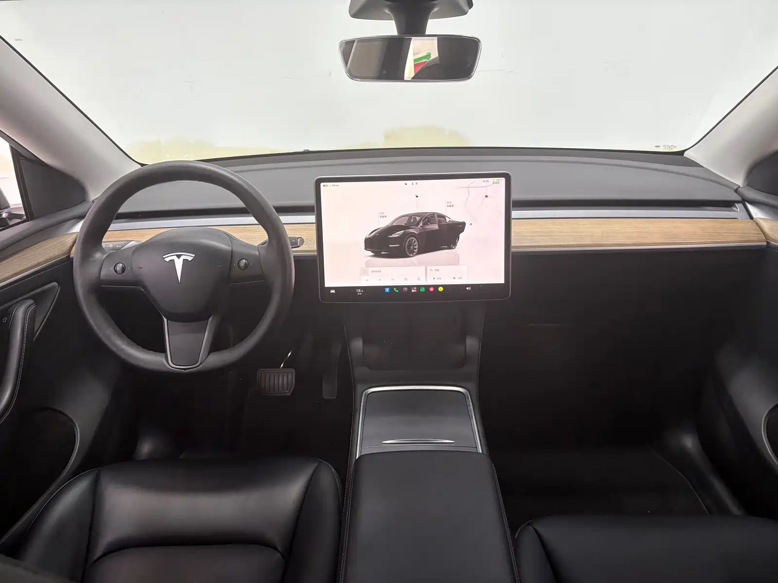 Фото 11 - Tesla Model Y