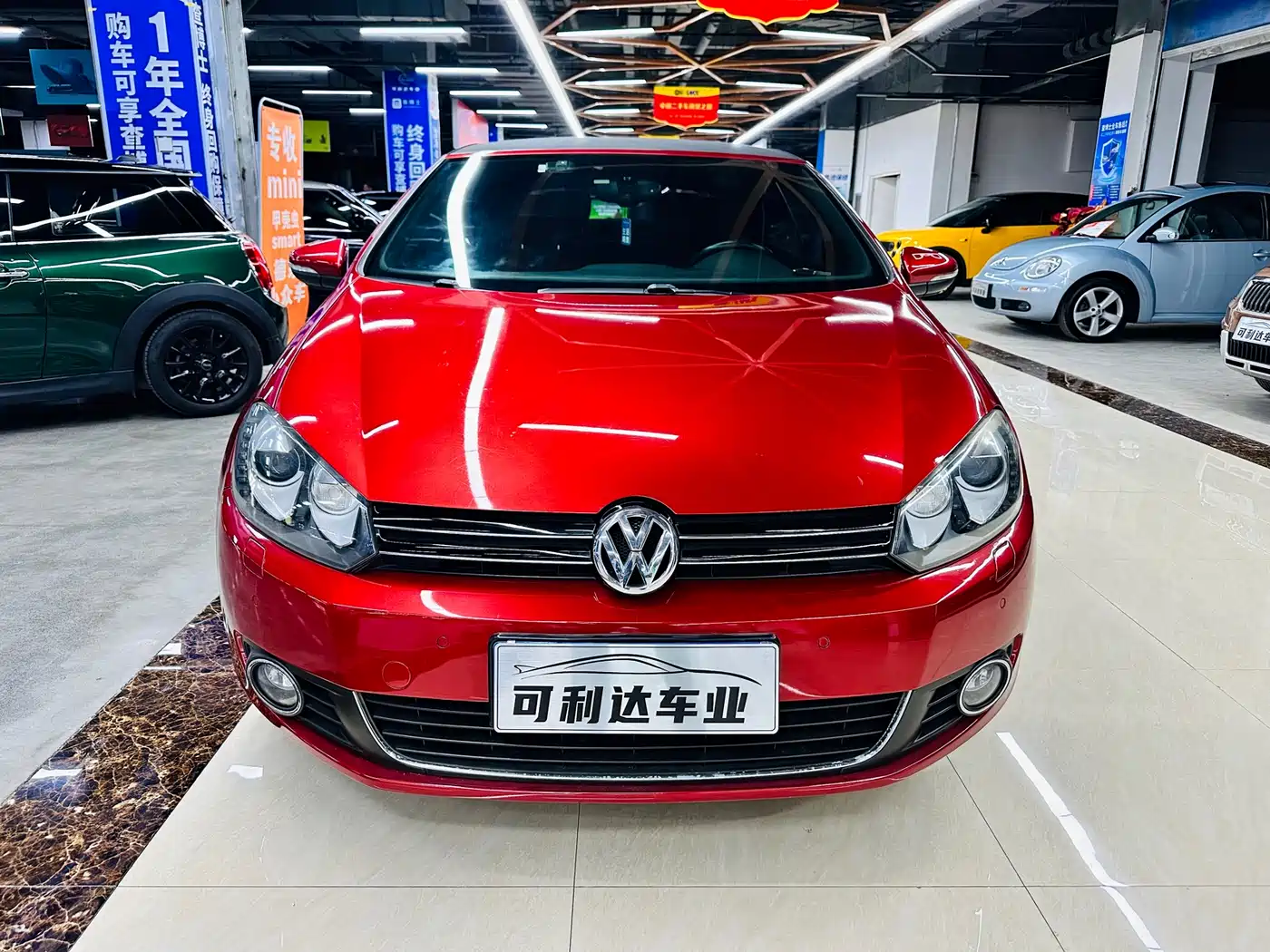 Volkswagen Golf (Import) 2012 1.4TSI Luxury Convertible Edition фото 42