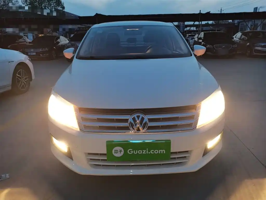 Volkswagen Santana 2015 1.6L Automatic Comfort Edition фото 3