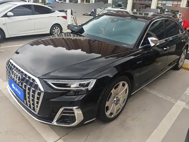 Audi A8 A8L 50 TFSI quattro, Select