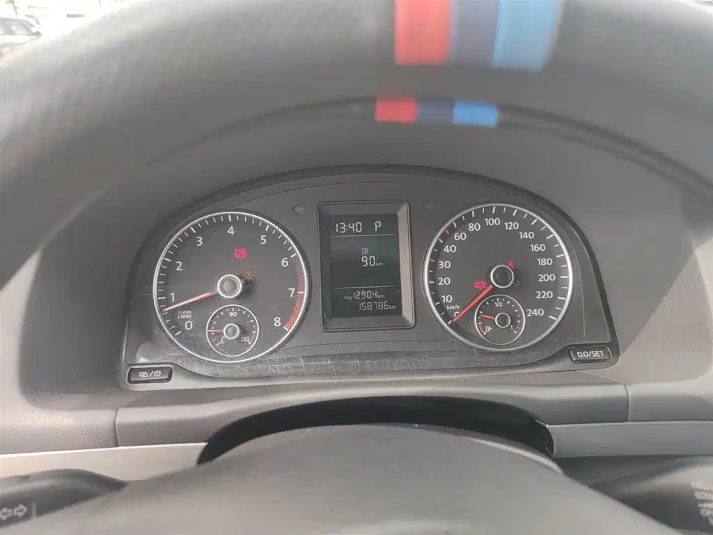 Volkswagen Touran 2015 1.4T DSG Comfort Edition 5-seater фото 8