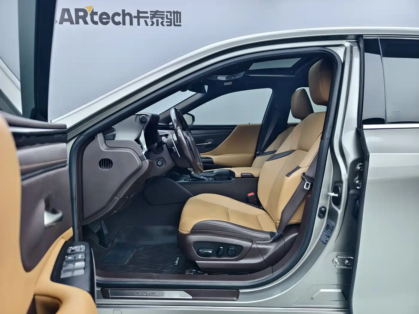 Lexus ES 2020 200 Excellence фото 5